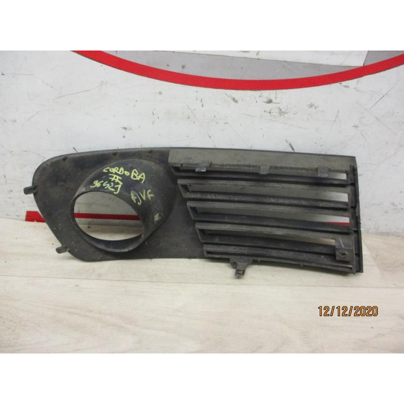 Enjoliveur anti brouillard SEAT CORDOBA II d’occasion