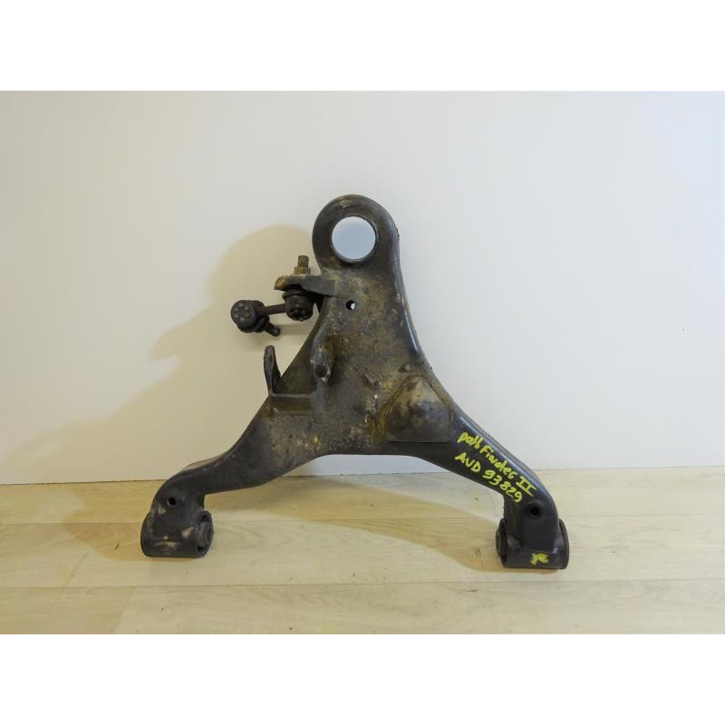 Triangle avant droit NISSAN PATHFINDER III PHASE 1 d’occasion