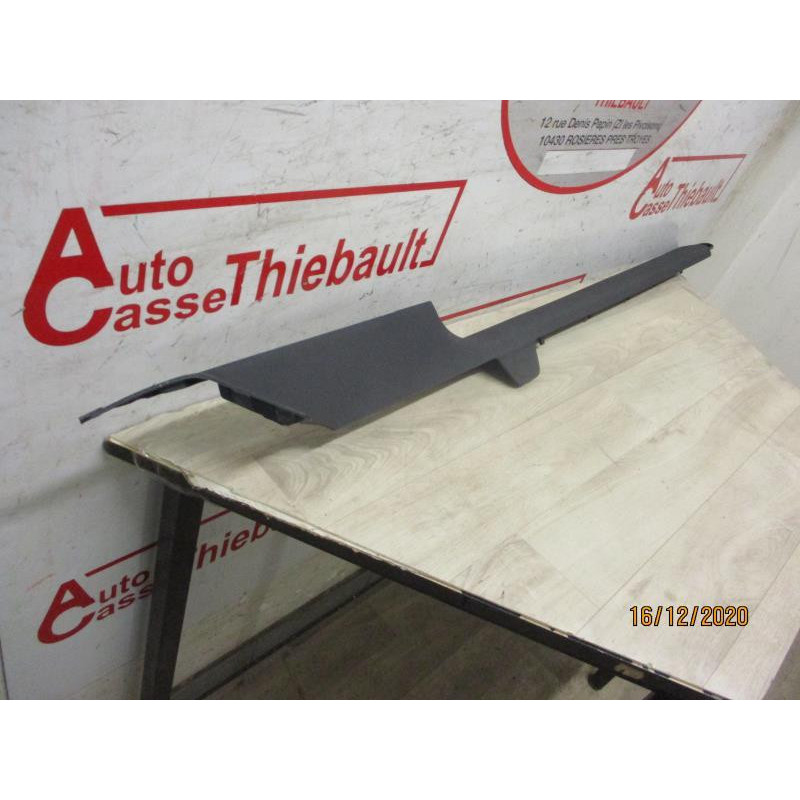 Garniture porte avant gauche AUDI A3 (8P) SPORTBACK d’occasion