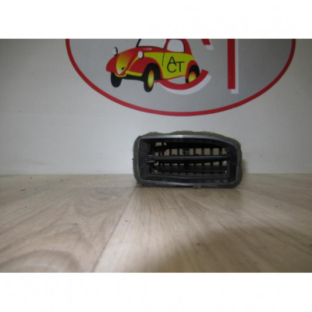 Aerateur tableau de bord central NISSAN MICRA III d’occasion