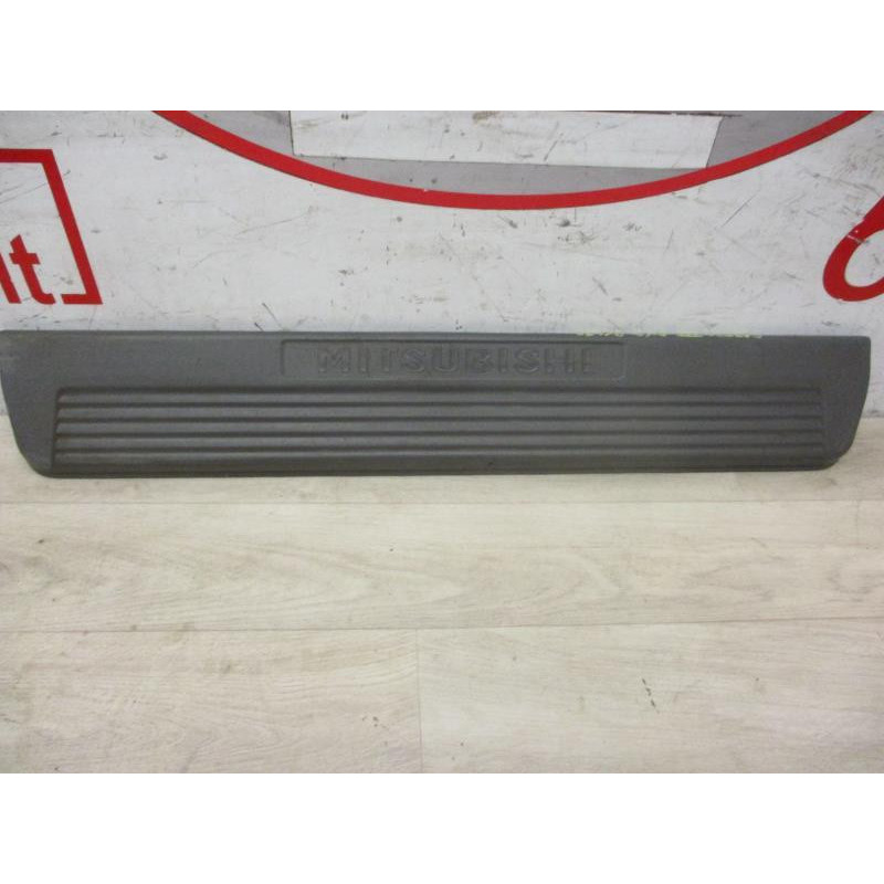 Marche pieds MITSUBISHI PAJERO SPORT d’occasion