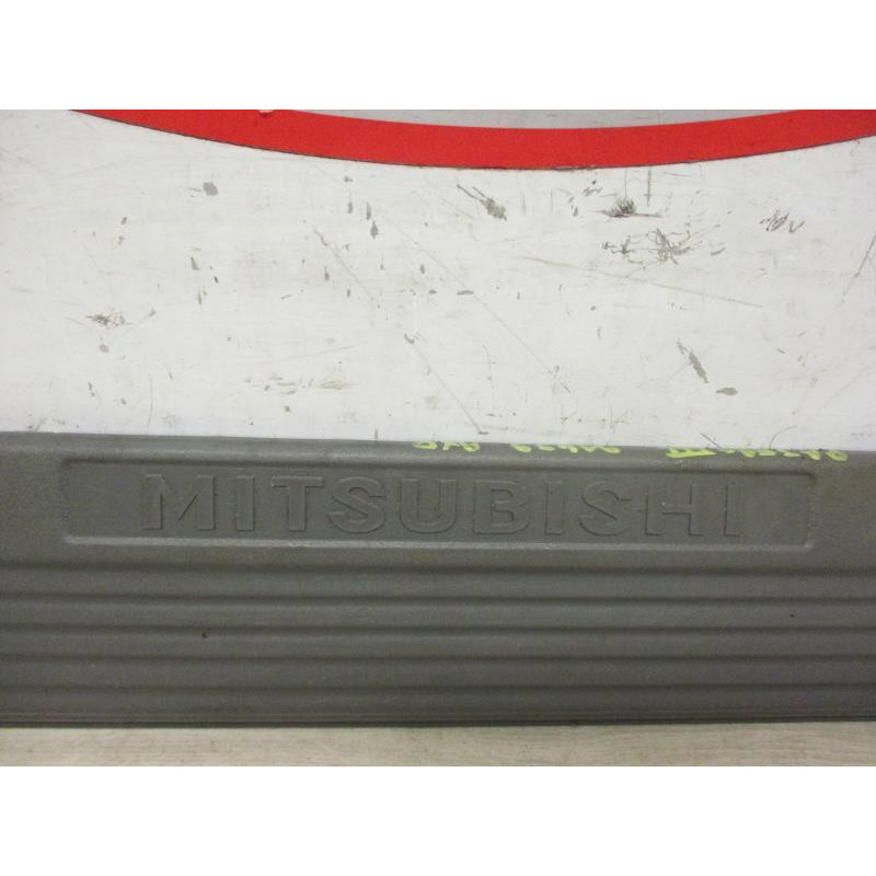 Marche pieds MITSUBISHI PAJERO SPORT d’occasion