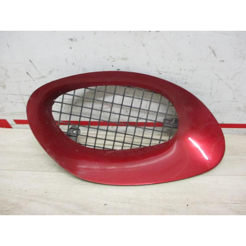 Grille d'aile arriere gauche MG  d’occasion