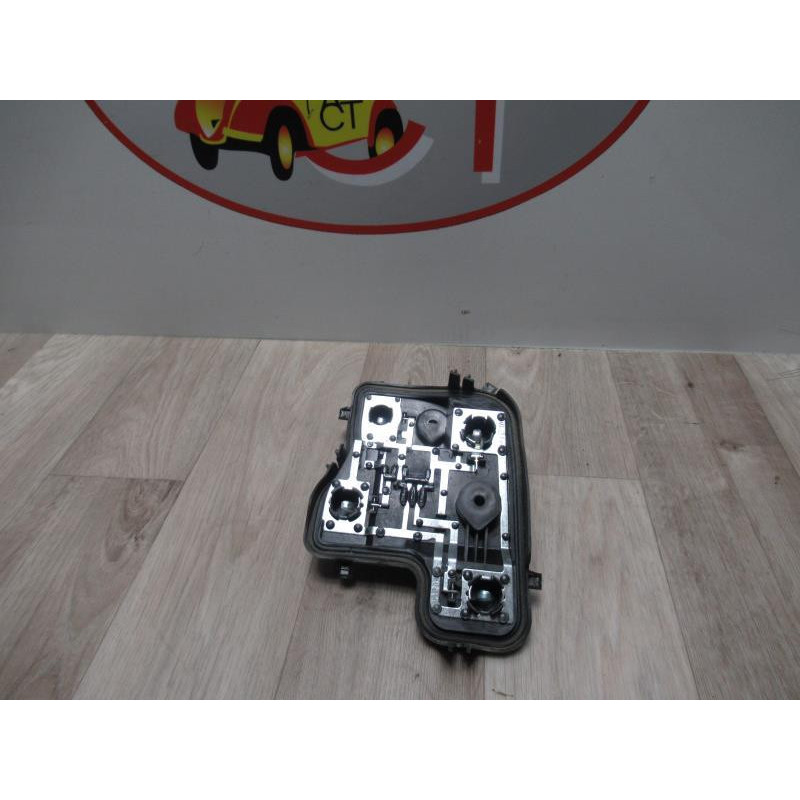 Platine feu arriere droit FIAT 500 III CABRIOLET d’occasion