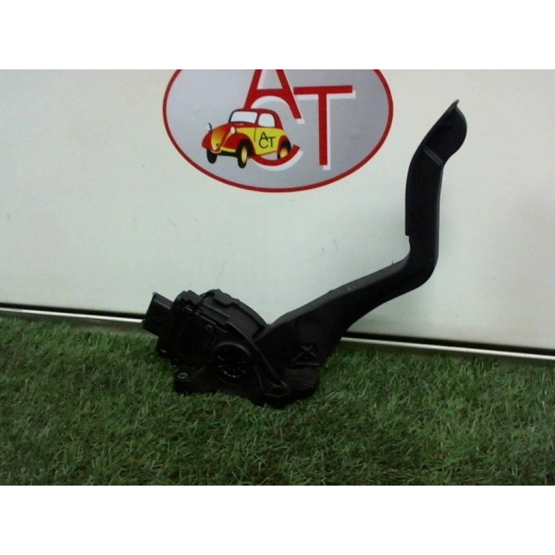 Potentiometre de pedale de gaz d'accelerateur FIAT PUNTO 1.9 JTD d’occasion