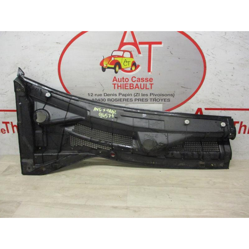 Baie de pare brise NISSAN X-TRAIL I PHASE 1 d’occasion