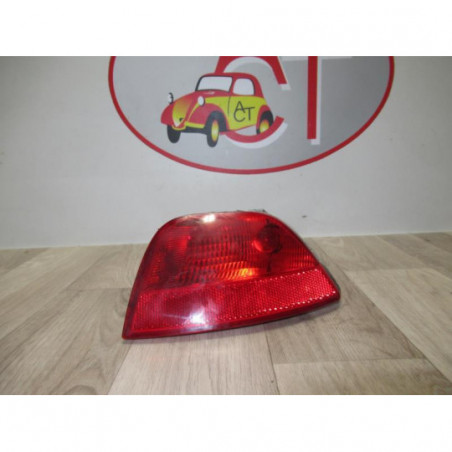 Anti brouillard arriere gauche FORD FOCUS II SW PHASE 1 d’occasion
