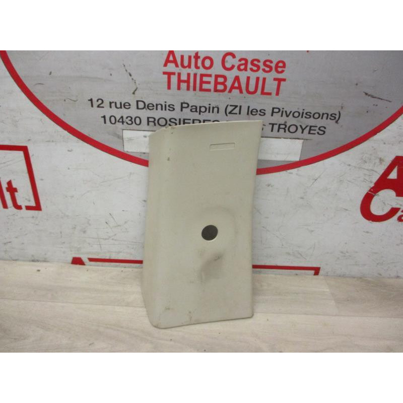 Garniture laterale arriere gauche FIAT 500 III d’occasion