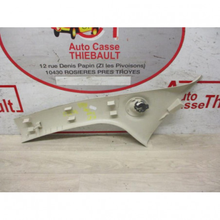 Garniture laterale avant droite FIAT 500 III d’occasion