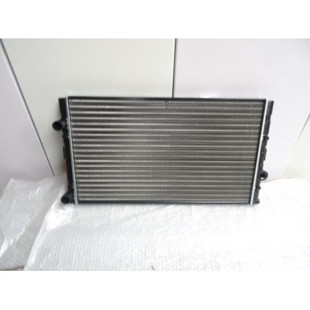 Radiateur eau VOLKSWAGEN GOLF III d’occasion