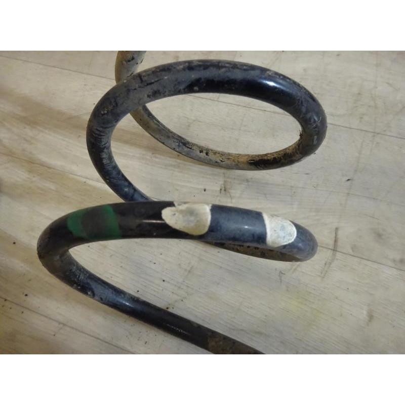 Ressort de suspension arriere droit FIAT 500 III CABRIOLET d’occasion