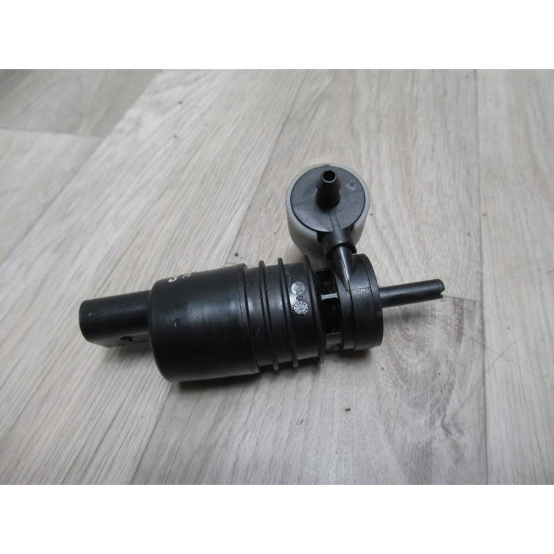Pompe lave glace avant CITROEN C-CROSSER d’occasion