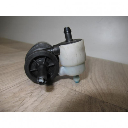 Pompe lave glace avant CITROEN C-CROSSER d’occasion