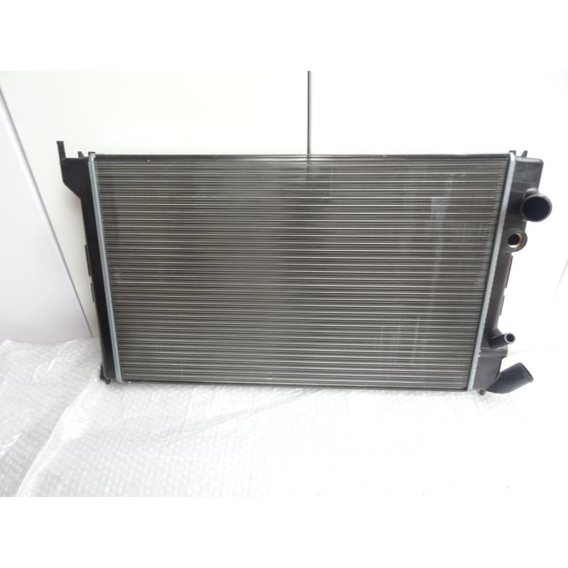 Radiateur eau PEUGEOT 406 PHASE 1 d’occasion
