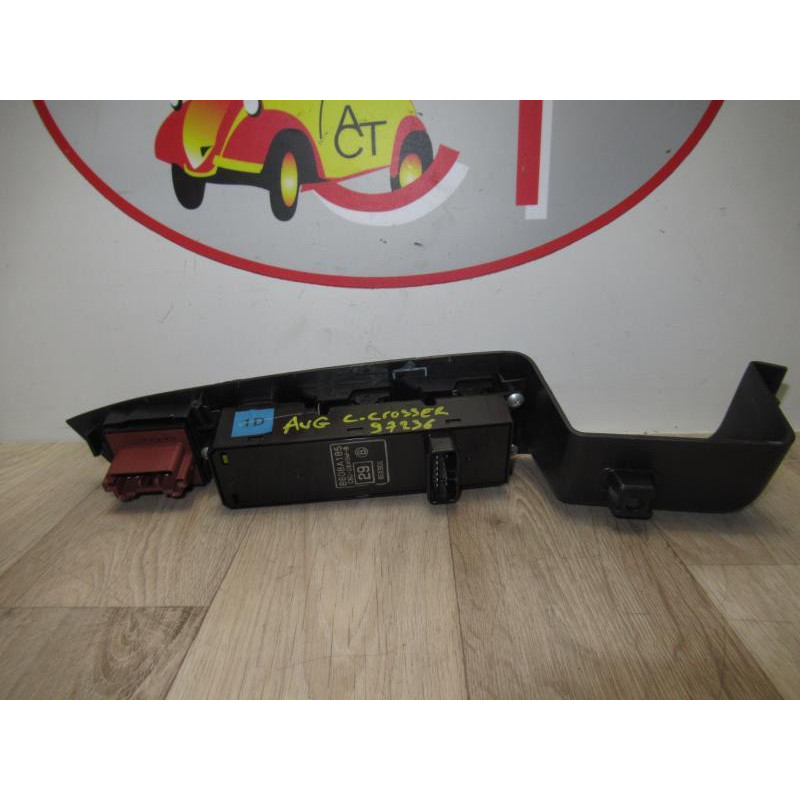 Interrupteur de leve vitre (Bloc complet) CITROEN C-CROSSER d’occasion