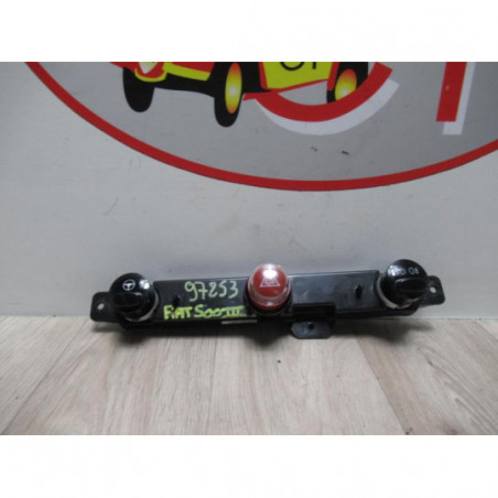 Bouton de warning FIAT 500 III CABRIOLET d’occasion