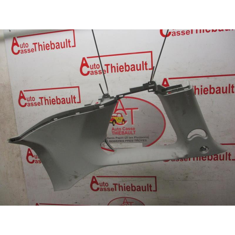 Garniture laterale arriere droite CITROEN C-CROSSER d’occasion