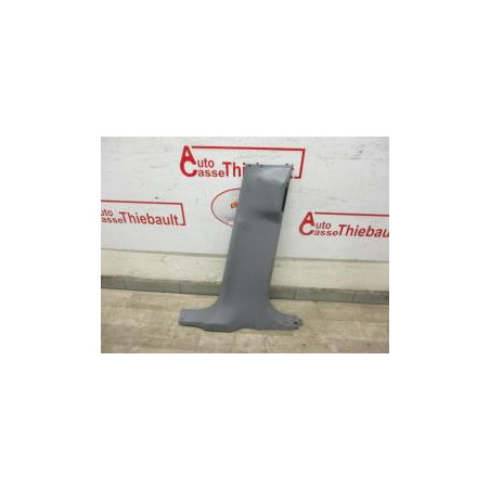 Garniture laterale arriere droite FORD S-MAX PHASE 1 d’occasion