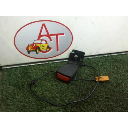 Attache ceinture arriere gauche VOLVO V50 d’occasion