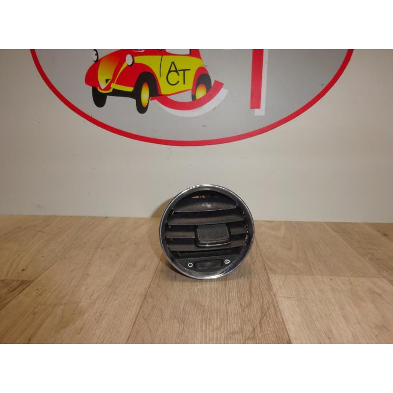 Aerateur tableau de bord central PEUGEOT 308 PHASE 1 d’occasion