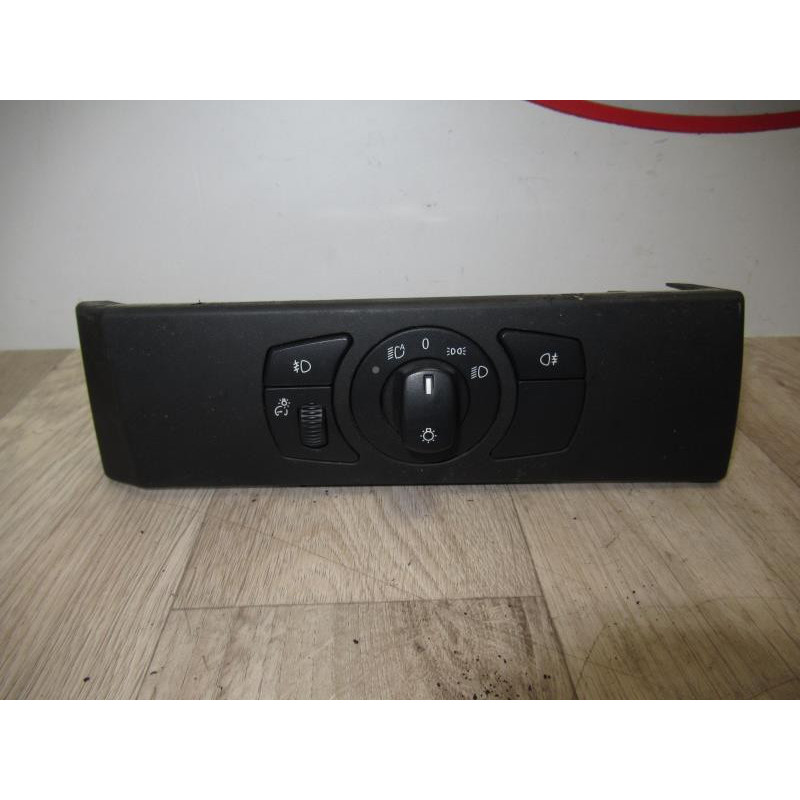 Commande de phare BMW SERIE 5 (E60) PHASE 1 d’occasion