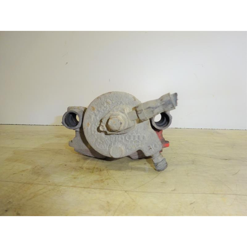 Etrier avant gauche (freinage) VOLKSWAGEN NEW BEETLE d’occasion