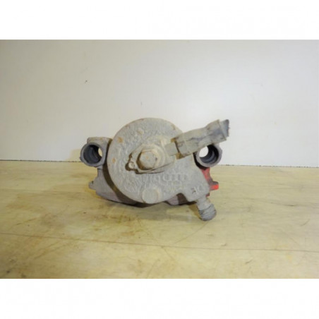 Etrier avant gauche (freinage) VOLKSWAGEN NEW BEETLE d’occasion