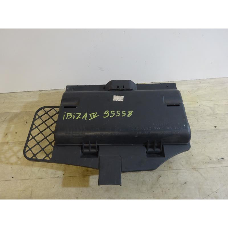 Vide poche avant droit SEAT IBIZA IV SC d’occasion