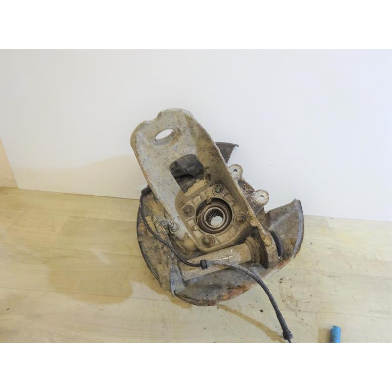 Fusee arriere droit BMW X5 (E53) PHASE 2 d’occasion