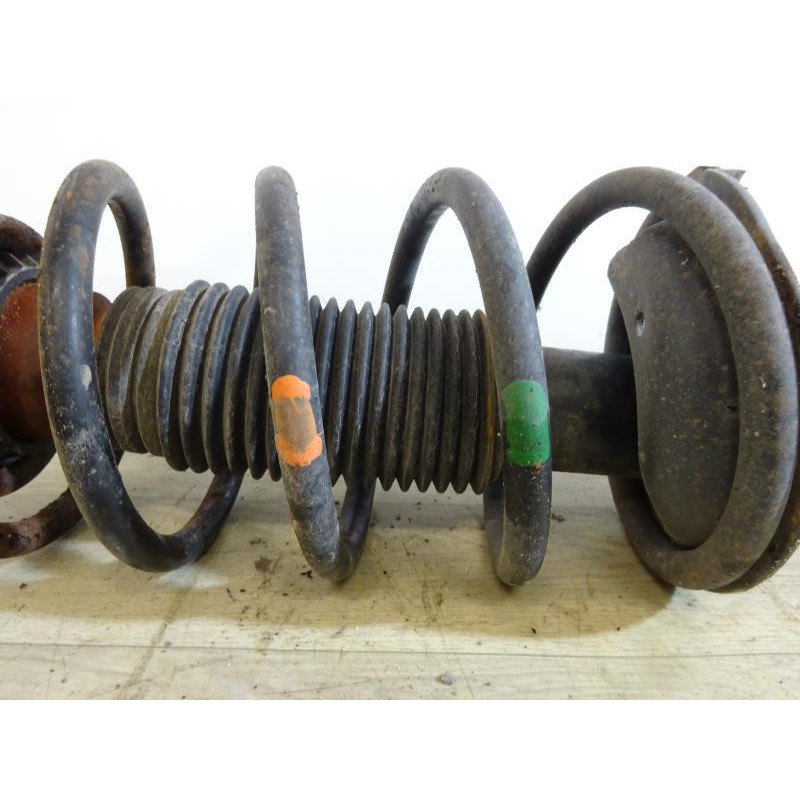 Amortisseur avant droit FORD TRANSIT CONNECT PHASE 2 d’occasion