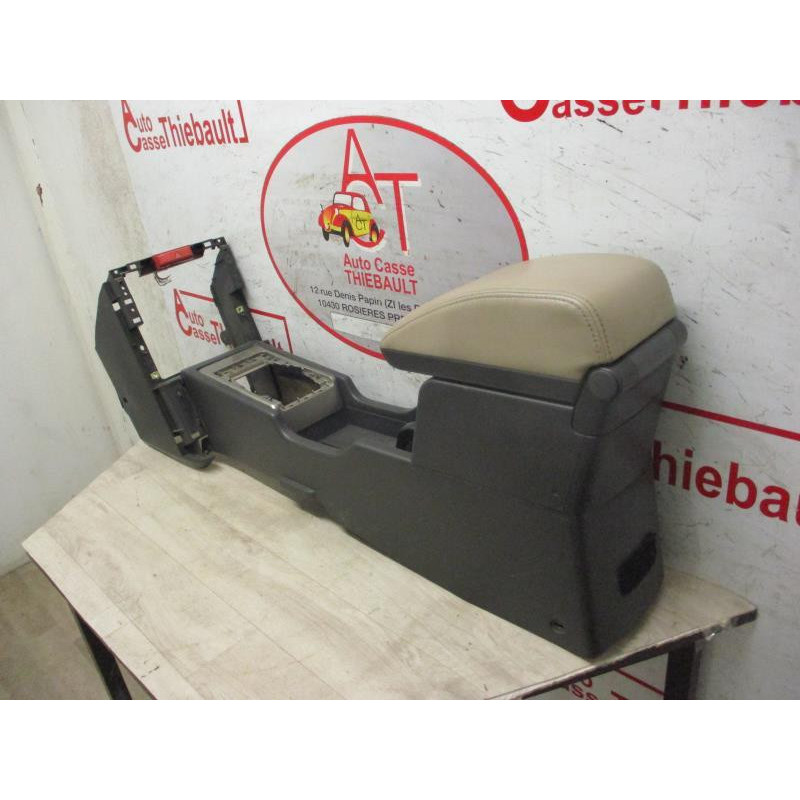 Console central (interieur plastique) NISSAN X-TRAIL I PHASE 1 d’occasion