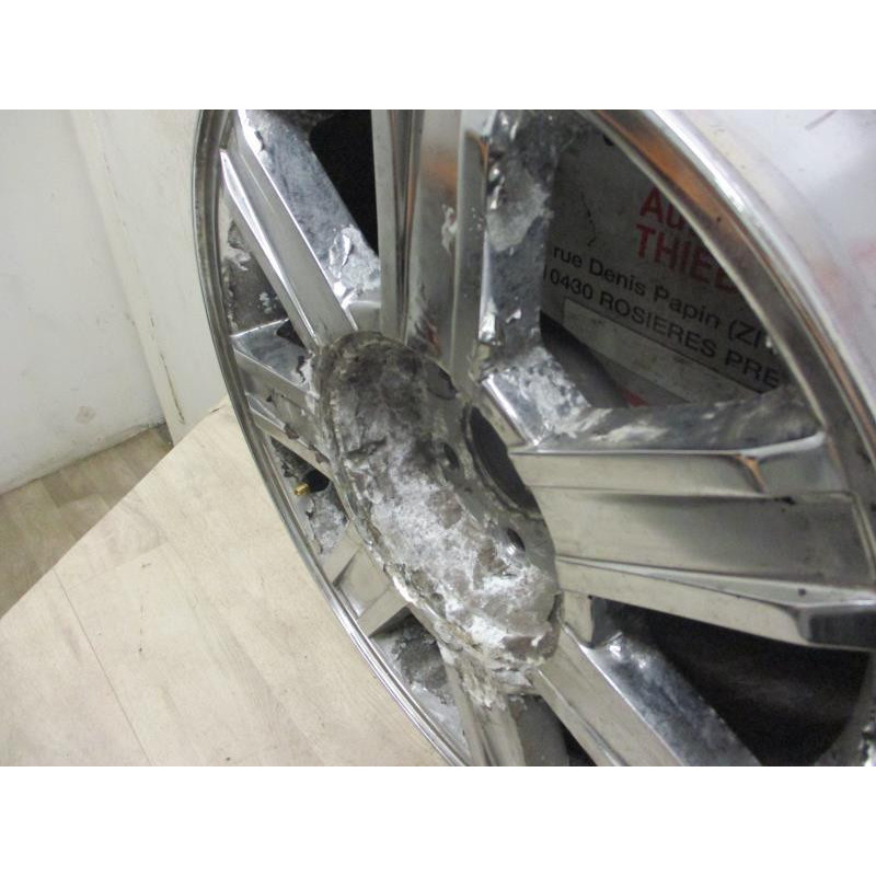 Jante CADILLAC ESCALADE II d’occasion