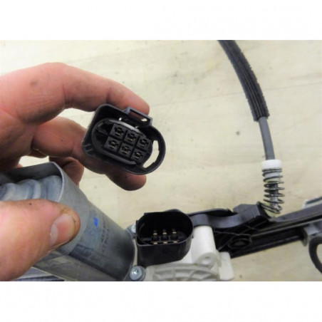 Leve vitre electrique avant gauche BMW SERIE 5 (E60) PHASE 1 d’occasion