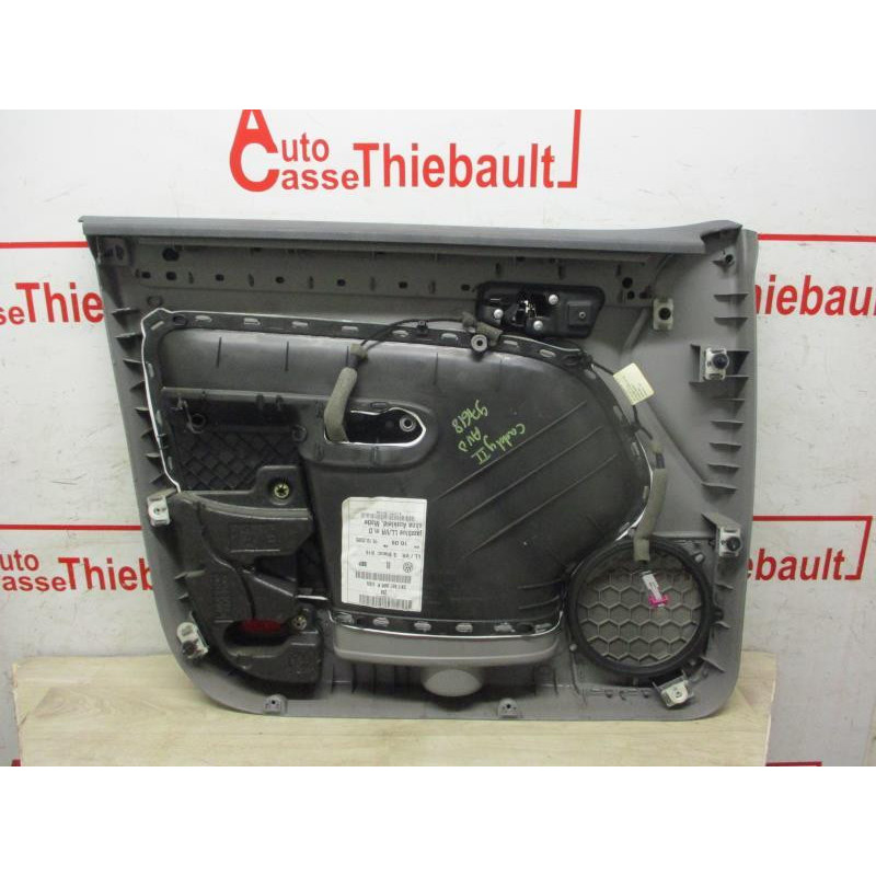 Panneau de porte avant droit VOLKSWAGEN CADDY II COMBI d’occasion