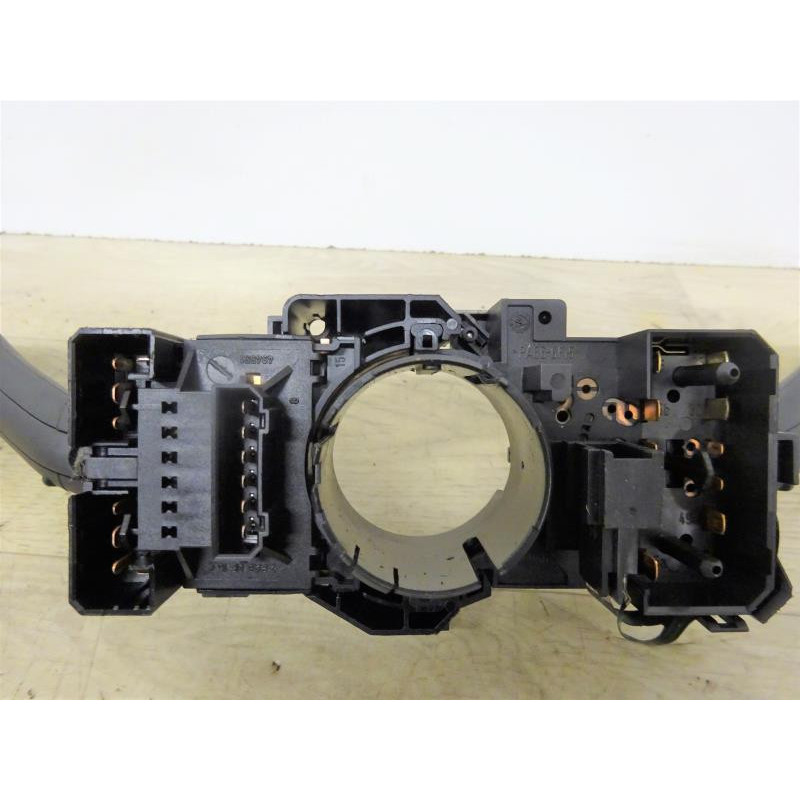 Com (Bloc Contacteur Tournant+Commodo Essuie Glace+Commodo Phare) SEAT LEON d’occasion