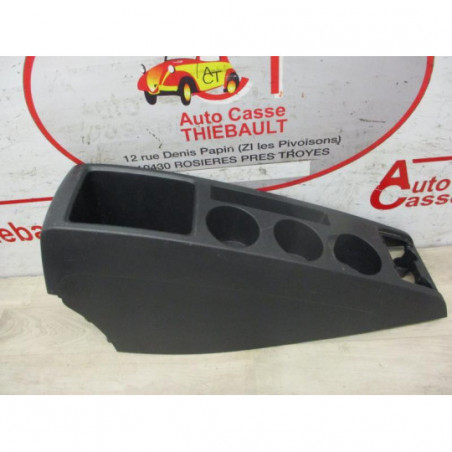 Console central (interieur plastique) TOYOTA COROLLA VERSO II PHASE 1 d’occasion