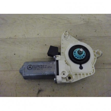 Mot. leve vitre arriere gauche MERCEDES B 200 CDI - BV AUTOTRONI d’occasion