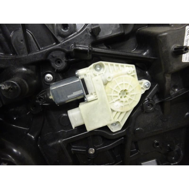 Mecanisme de leve vitre electrique arriere gauche BMW 530 XDRIVE BVBA SPORT d’occasion