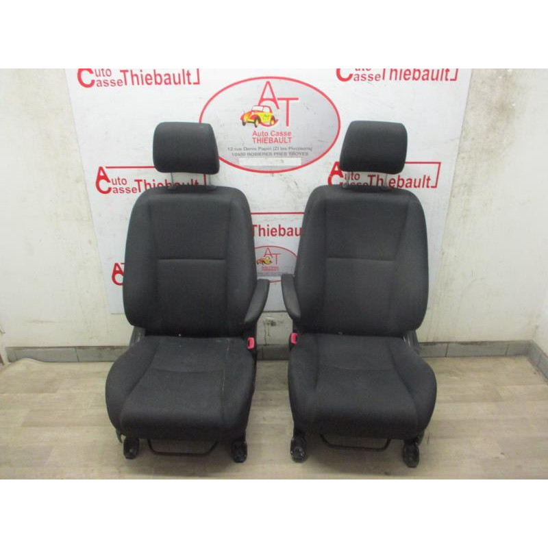 Interieur complet TOYOTA COROLLA VERSO II PHASE 1 d’occasion