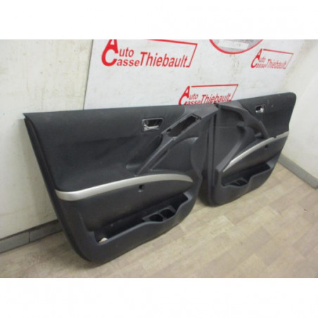 Interieur complet TOYOTA COROLLA VERSO II PHASE 1 d’occasion