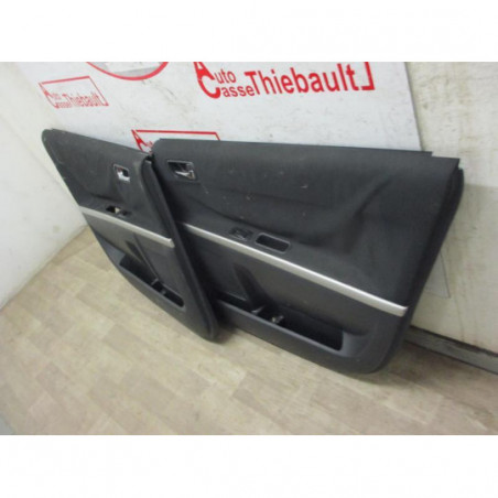 Interieur complet TOYOTA COROLLA VERSO II PHASE 1 d’occasion
