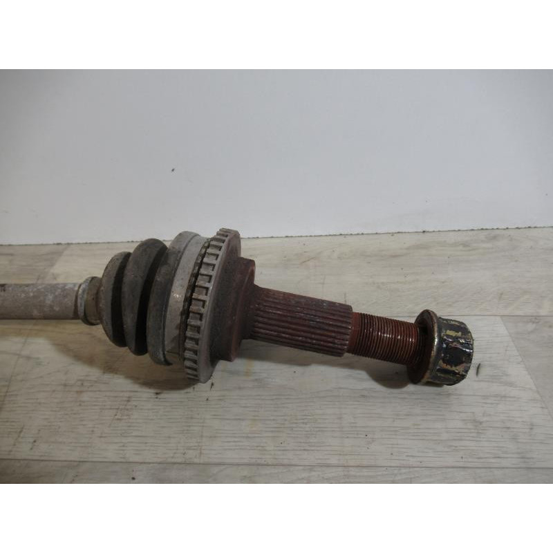 Cardan arriere droit (transmission) NISSAN X-TRAIL I PHASE 1 d’occasion