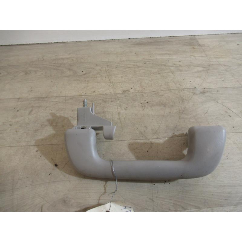 Poignee de maintien arriere gauche TOYOTA COROLLA VERSO II PHASE 1 d’occasion