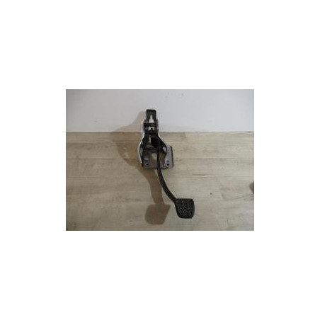 Pedalier de frein TOYOTA COROLLA VERSO II PHASE 1 d’occasion