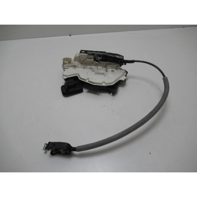Serrure avant gauche VOLKSWAGEN POLO V (6R/6C) PHASE 1 d’occasion