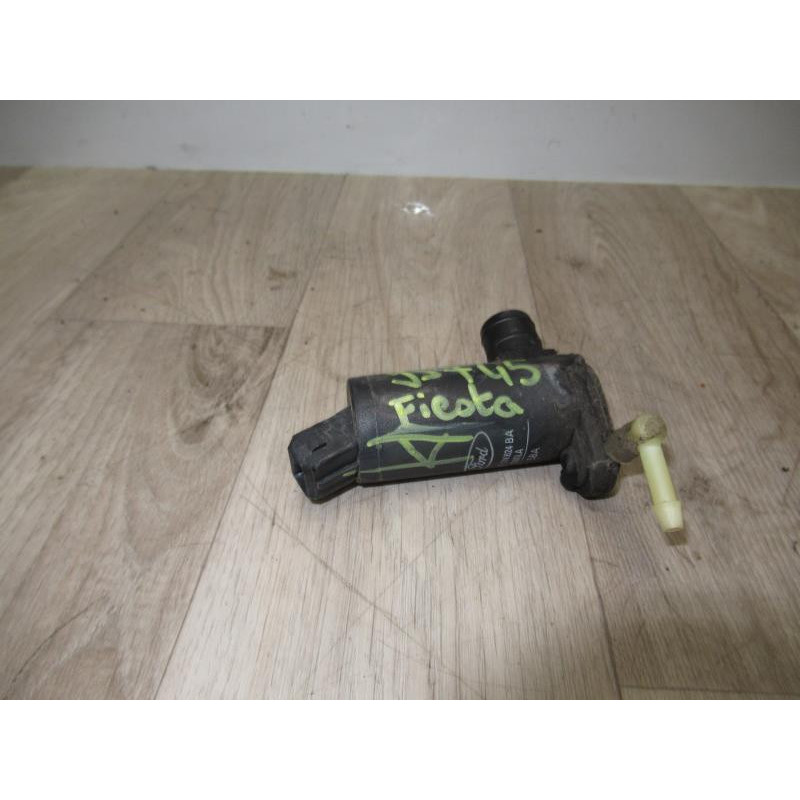 Pompe lave glace avant FORD FIESTA V d’occasion