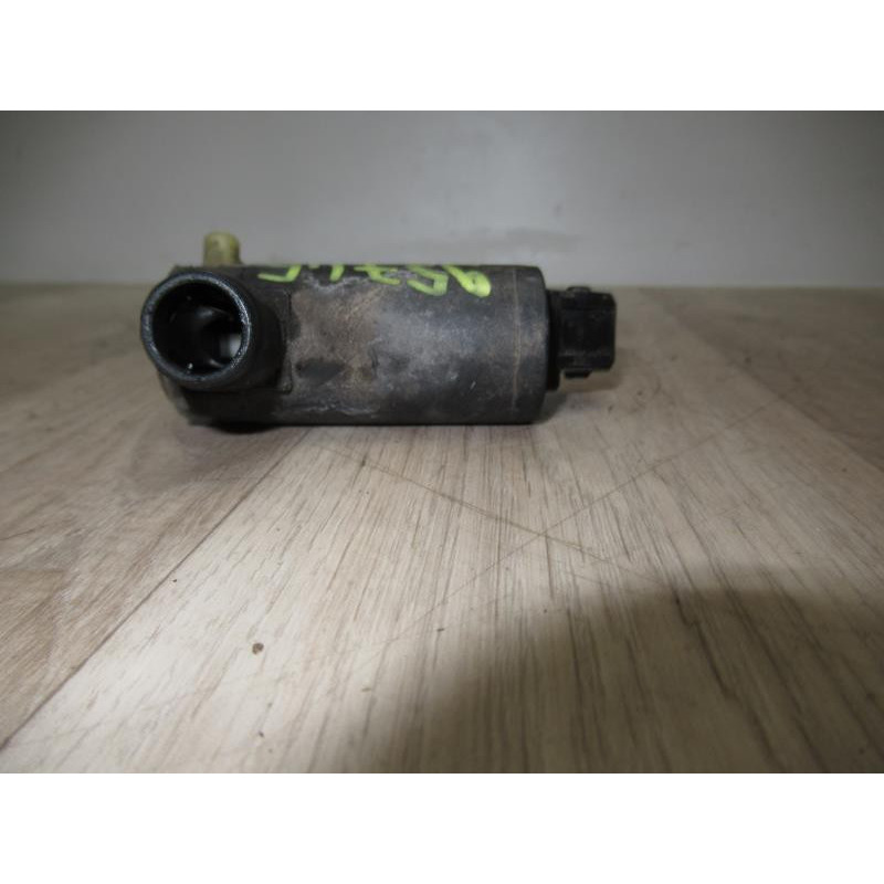 Pompe lave glace avant FORD FIESTA V d’occasion