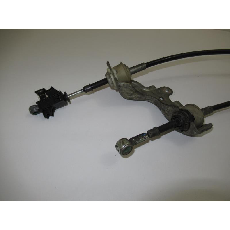 Cable levier de vitesses MITSUBISHI  d’occasion
