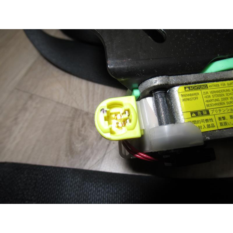 Ceinture avant gauche TOYOTA AURIS I PHASE 1 d’occasion
