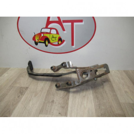 Pedalier de frein TOYOTA AURIS I PHASE 1 d’occasion